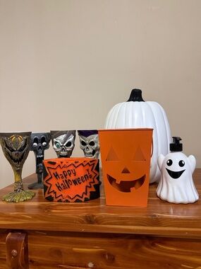 Halloween Decor Bundle